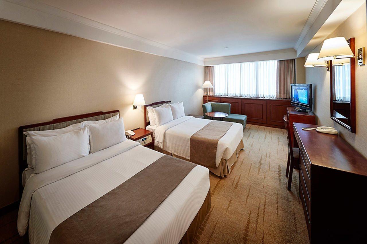 Koreana Hotel 4*